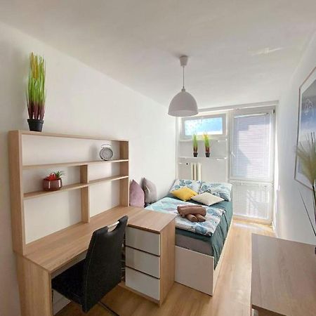 Bright Room №3 Grzybowska 9 Warschau Exterior foto